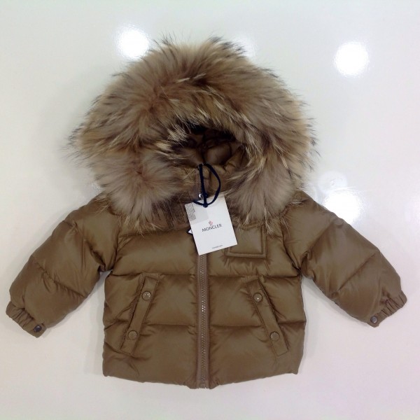 moncler con pelliccia moncler con pelliccia